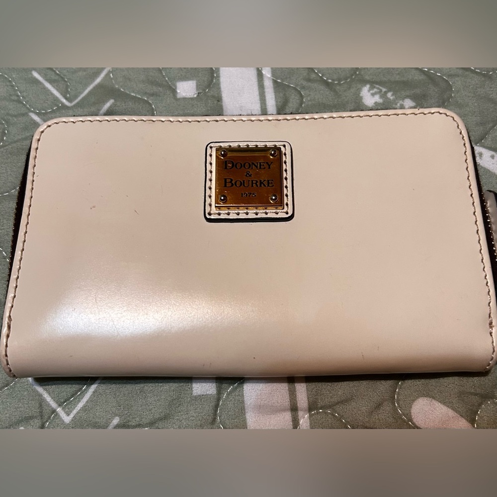 Dooney & Bourke Weller zip-around wallet - bone